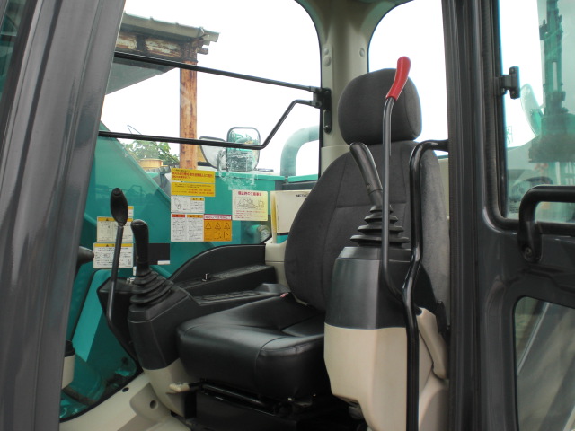 SK75SR-3E 32860 22.JPG